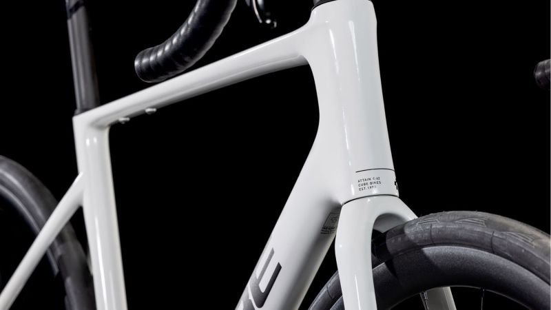 Cube Attain C:62 SLX cotton´n´grey